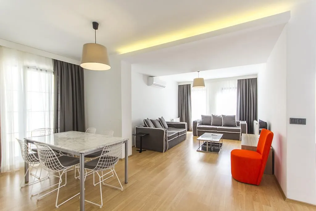 Nish Suites Atasehir Стамбул Отель